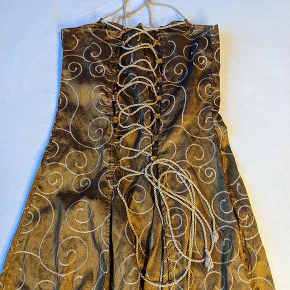 Medieval Corset Dress - Picture 4 of 5